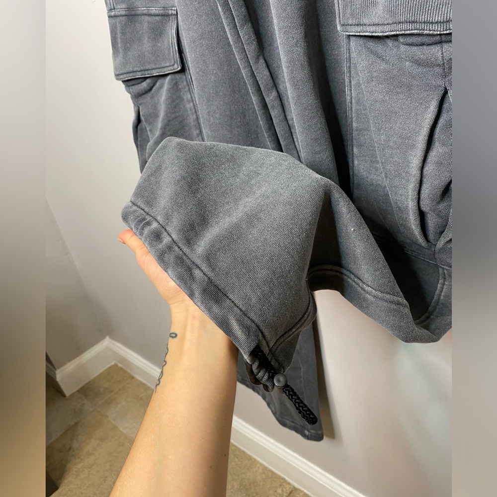 NWOT Vintage Havana Cargo Sweats. - Picture 10 of 10